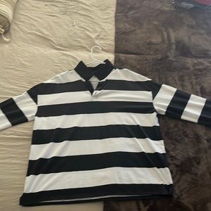 black and white striped crew neck•no brand•from forever 21